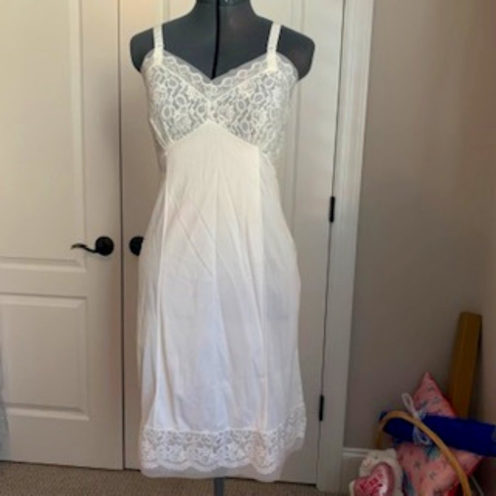 Vintage White Slip